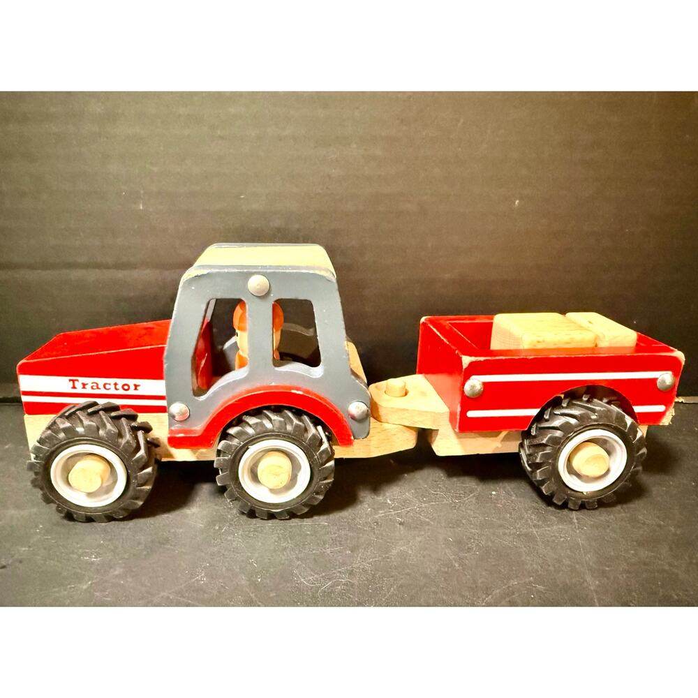 WoodenEdu Red Wooden Farm Tractor & wagon & hay bales preowned